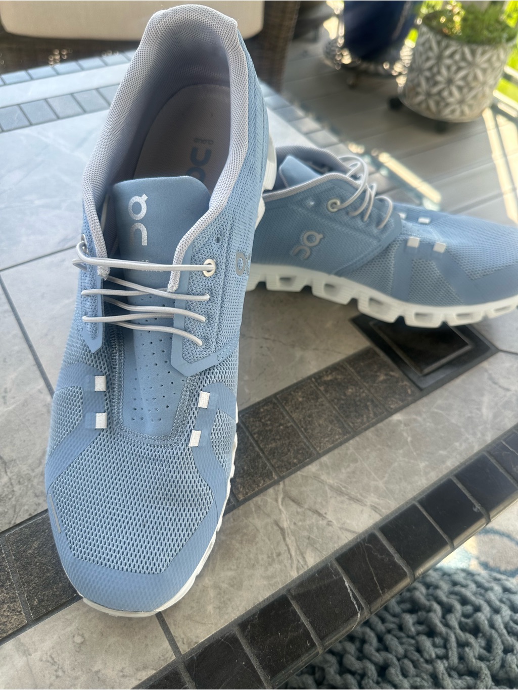 On Cloud Men's Sky Blue Mesh Athletic Shoes